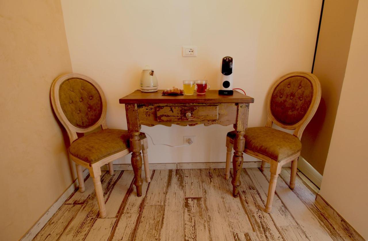 Bed and Breakfast Aria Di Bosco LʼAquila Exterior foto